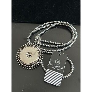 Snap Pendant Necklace Silver Interchangeable Magnolia and Vine Grand Snap Holder